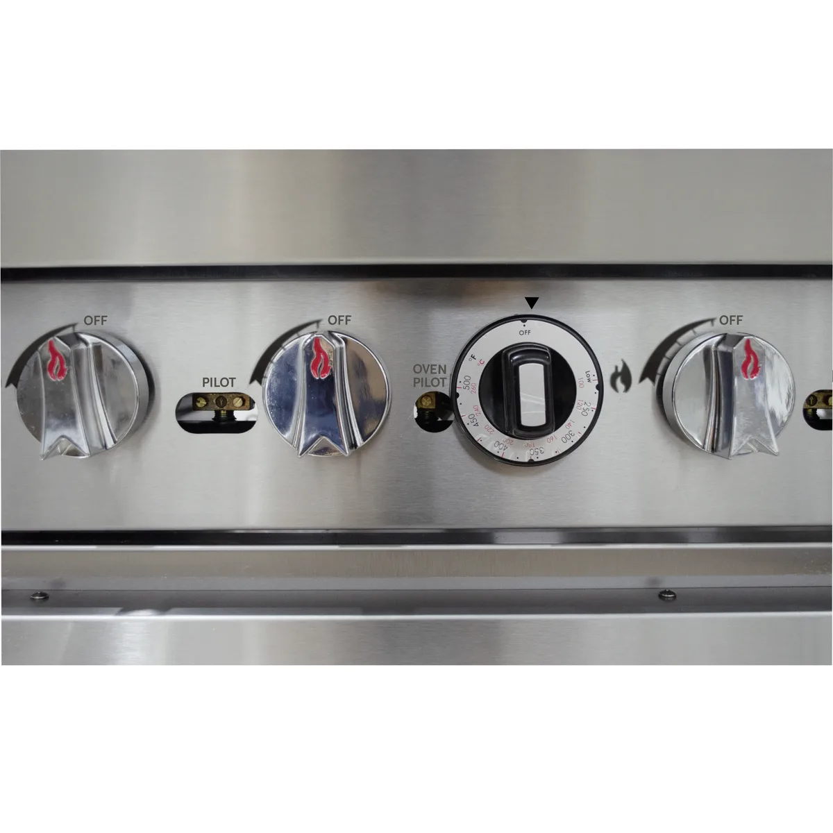 Estufa Industrial a Gas · 4 Quemadores con Plancha y Horno — foto 5 de 6 | Fuller Machinery Colombia